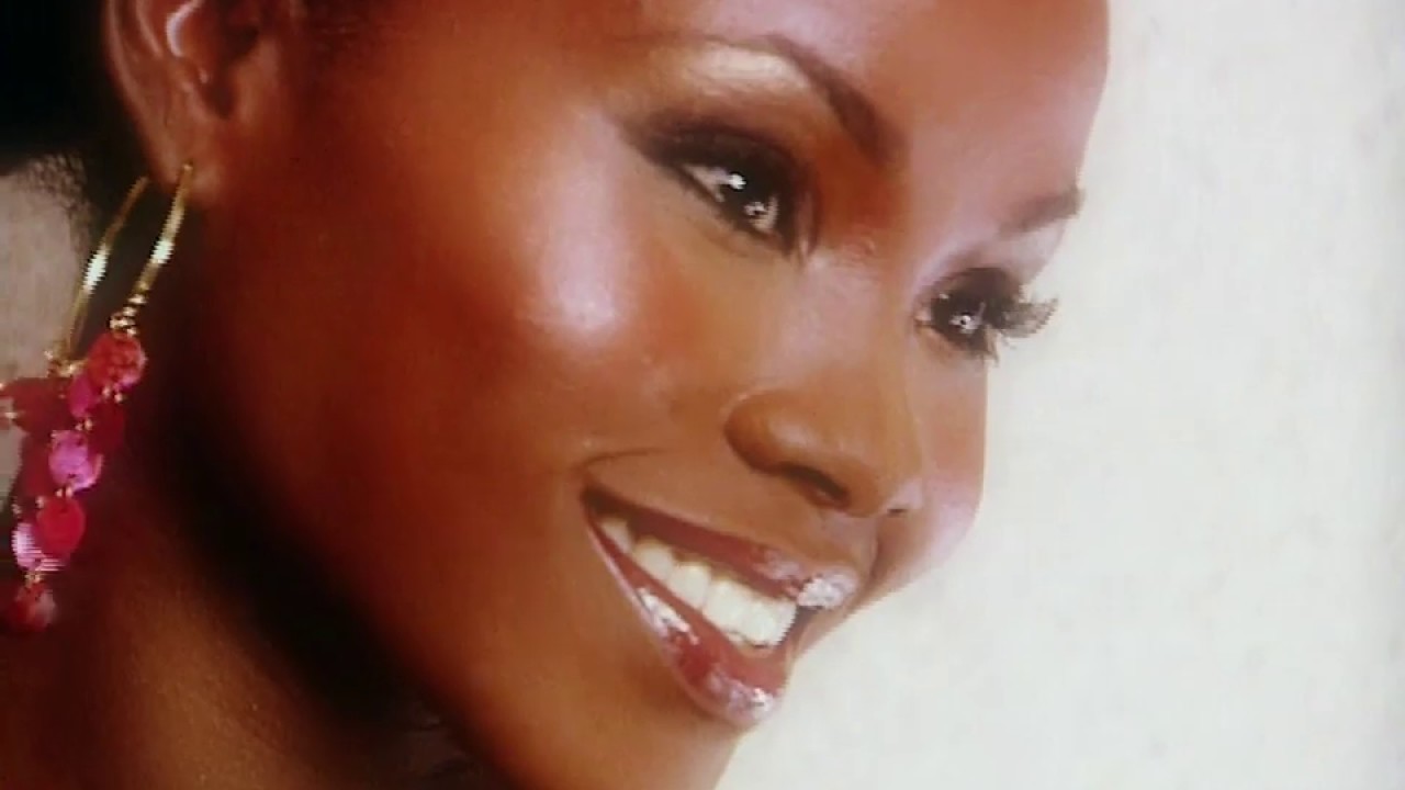 TOP 10 Finalists: 2006 Miss Universe