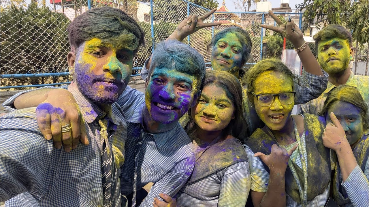 বোর্ডের চাপ উড়িয়ে দিলাম রঙের ঝড়ে 🎨💥এইভাবেই শেষ হলো আমাদের স্কুল লাইফ!