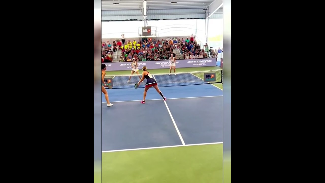 INSANE.🤯#pickleball #pickleballtournament #pickleballaddiction #pickleballislife #foryou #highlights