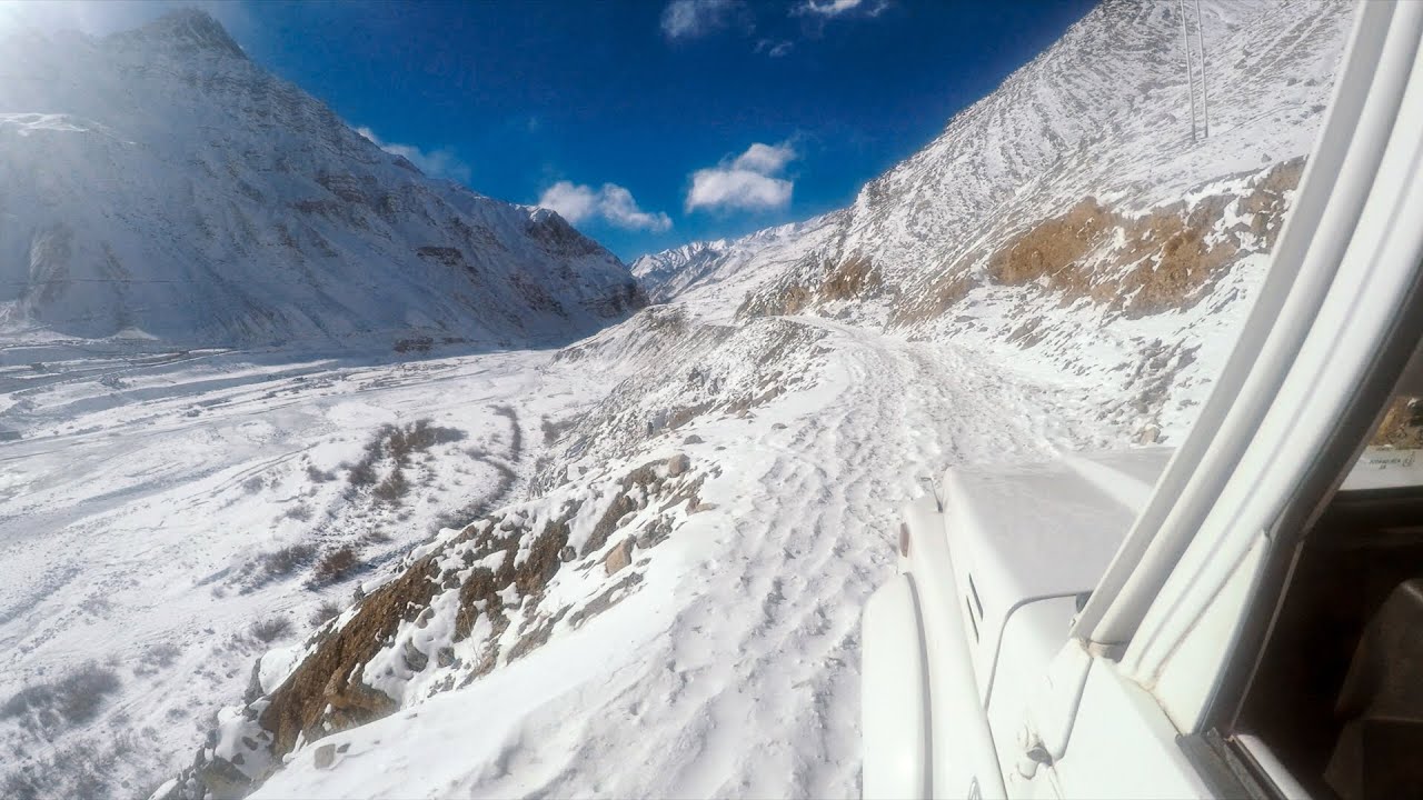 Snow drive in Pin Valley National Park, Spiti
