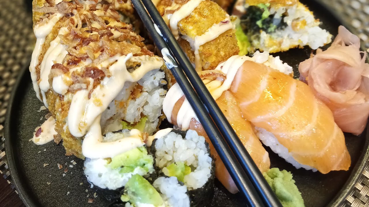 مطعم السوشي مستغانم