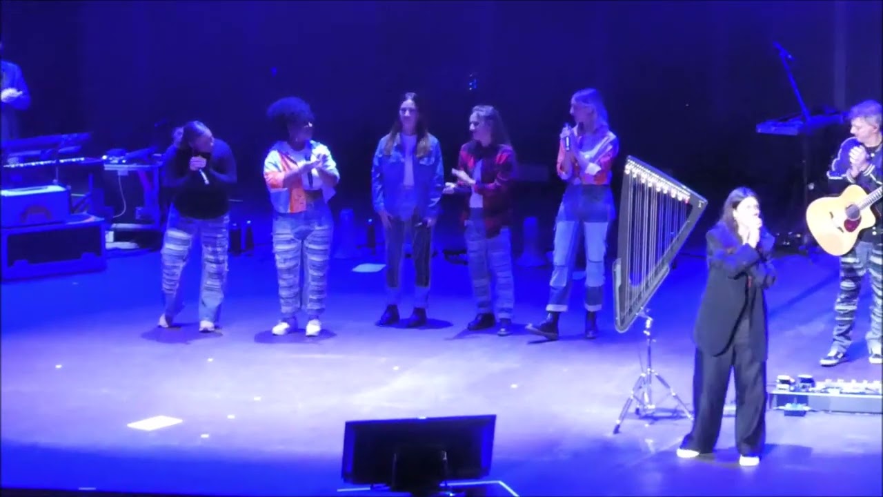 Elisa - Presentazione musicisti e coriste di Hallelujah - Roma, 23 settembre 2022