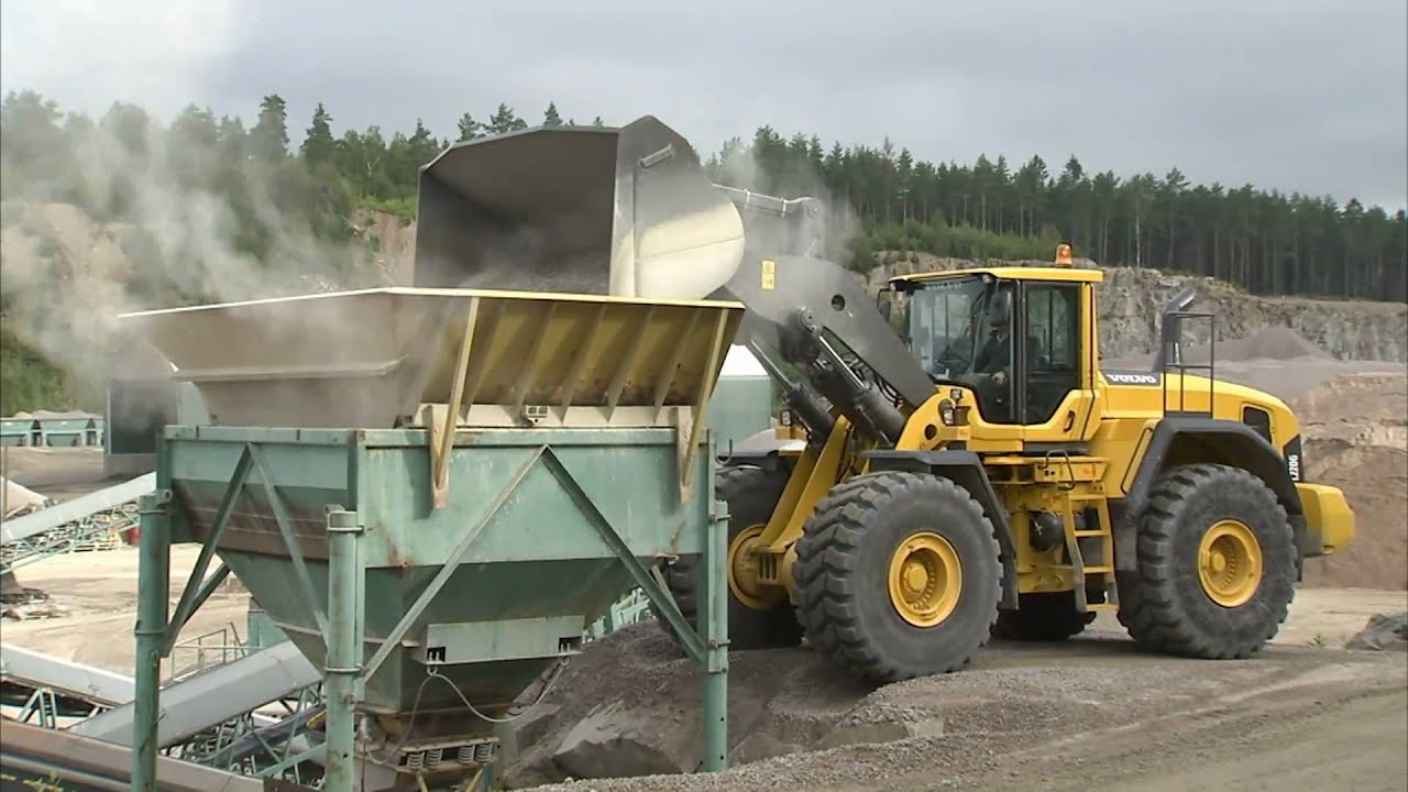 Volvo Wheel Loader G-Series L150G, L180G, L220G launch video