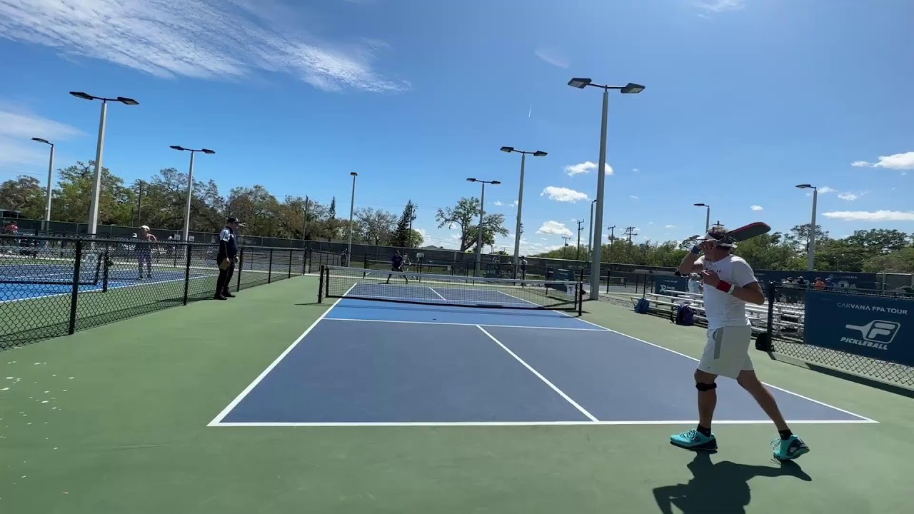 Round 3 Carlos Rodriguez v Paul Caruso