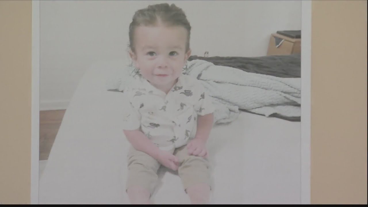 Quinton Simon's family seen at Tybee Island bar shortly after landfill search wrapped up