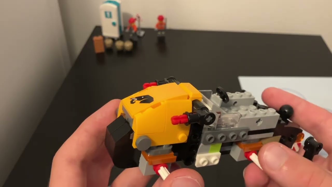 Lego City 60480 backhoe loader (porta-potty) unboxing build & review
