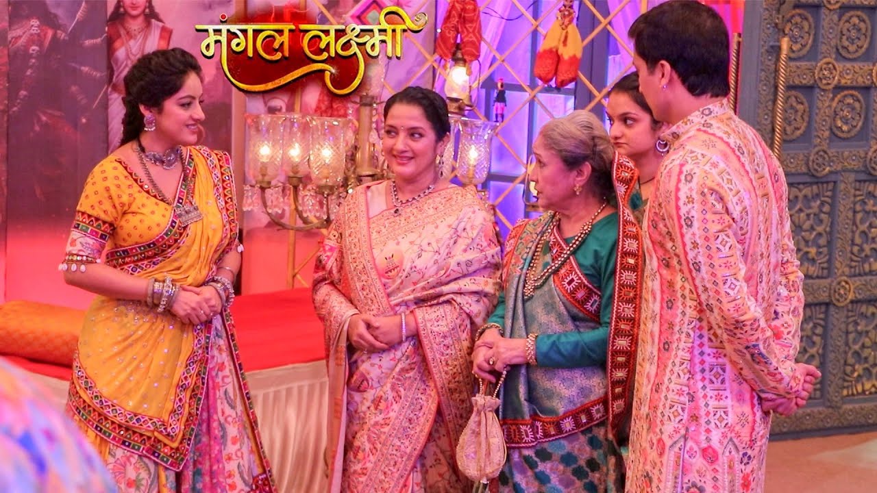 Mangal Lakshmi | Dadi आते ही गुस्सा हो गई Mangal से | On Location | VIRAL TV