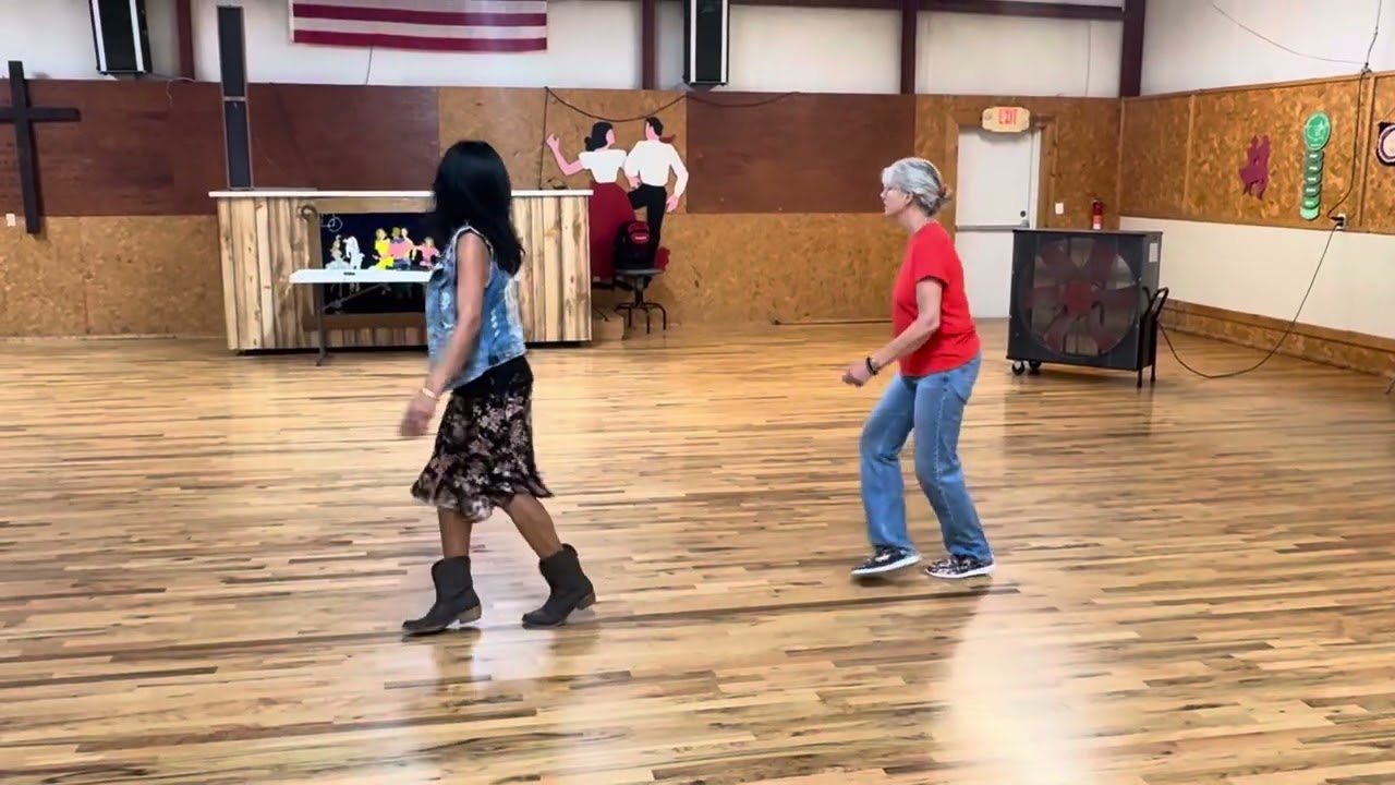 On a Monday, line dance. I do Not own the rights of the music, video for entertainment only!  