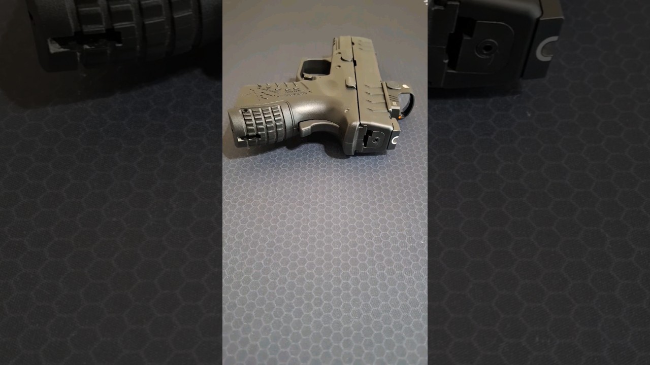 Springfield vs Czech. #pewpewlife #edc #pewlife