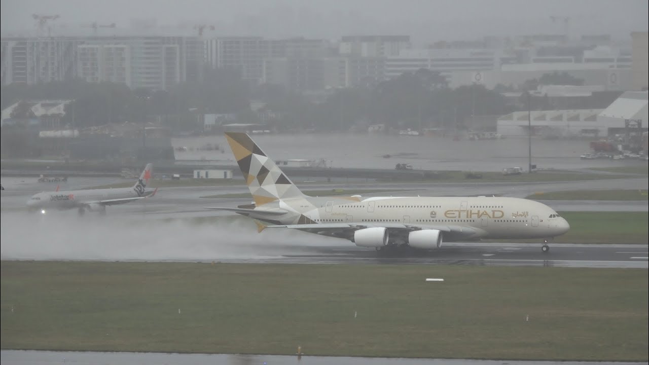 AMAZING JETSPRAY | Sydney Airport Plane Spotting | Compilation [Part 1]