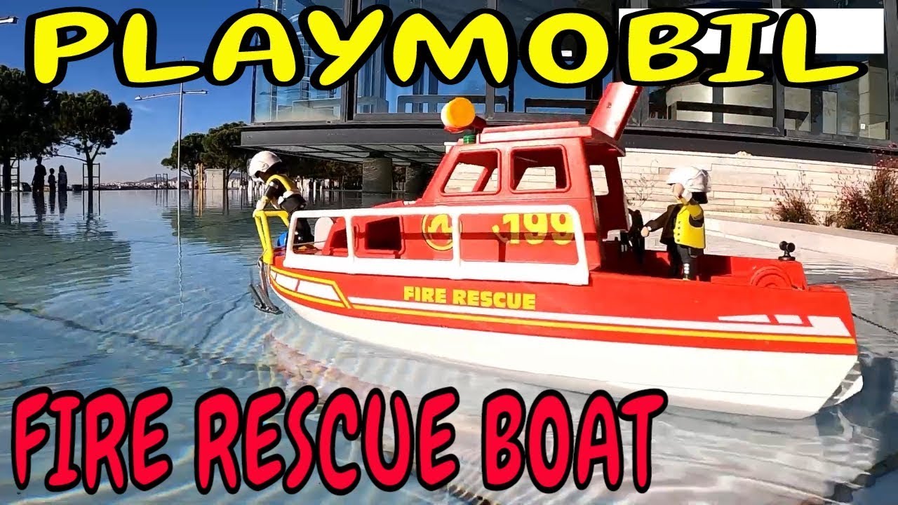 PLAYMOBIL CITY ACTION : FIRE RESCUE BOAT! | CARTOKIO4