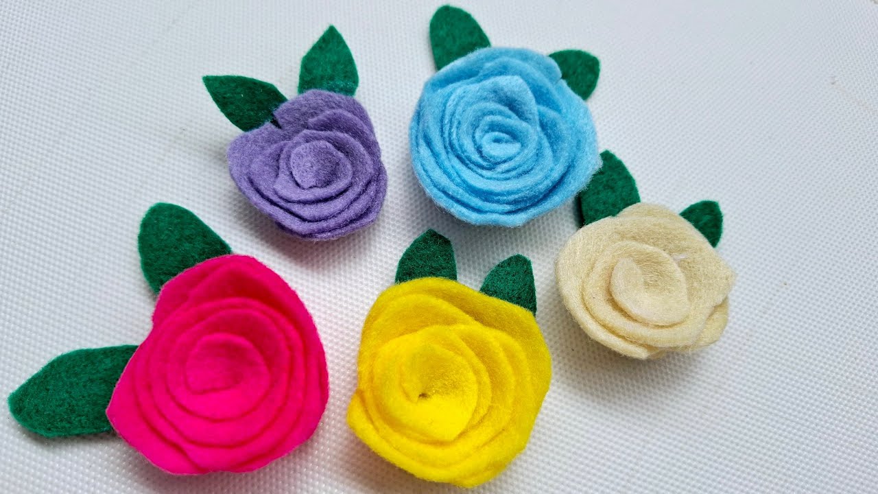 Felt rose flower..simple and cute  DIY