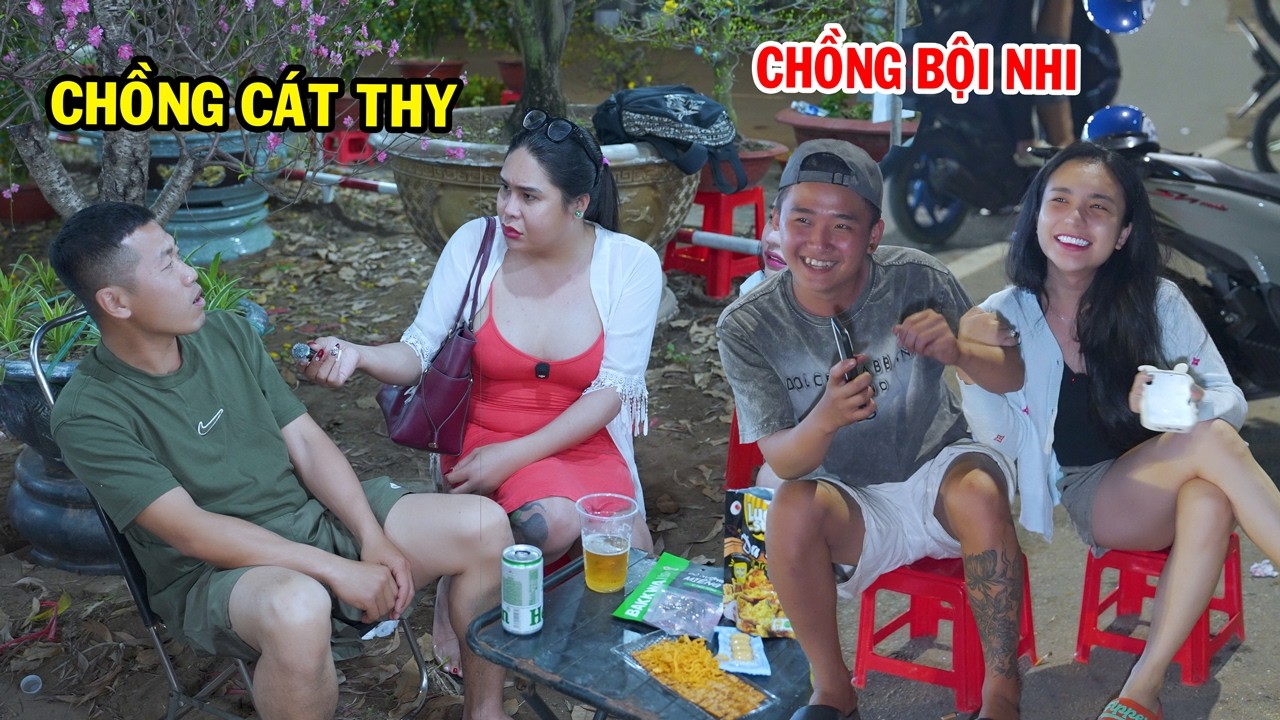 Chồng DIVA Cát Thy và chồng Bội Nhi đi bán bông chợ Tết tại Phú Mỹ Hưng - Ẩm thực Cha Rồng