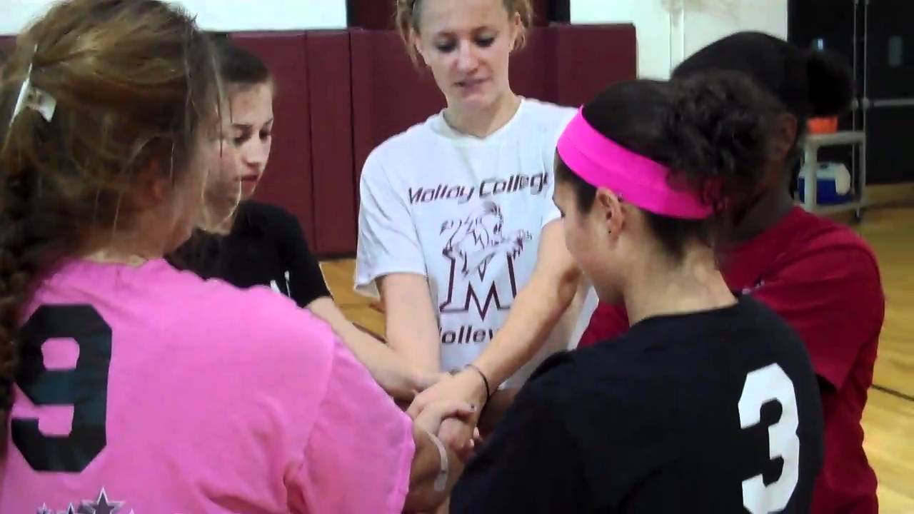 Molloy College Volleyball Team Bonding