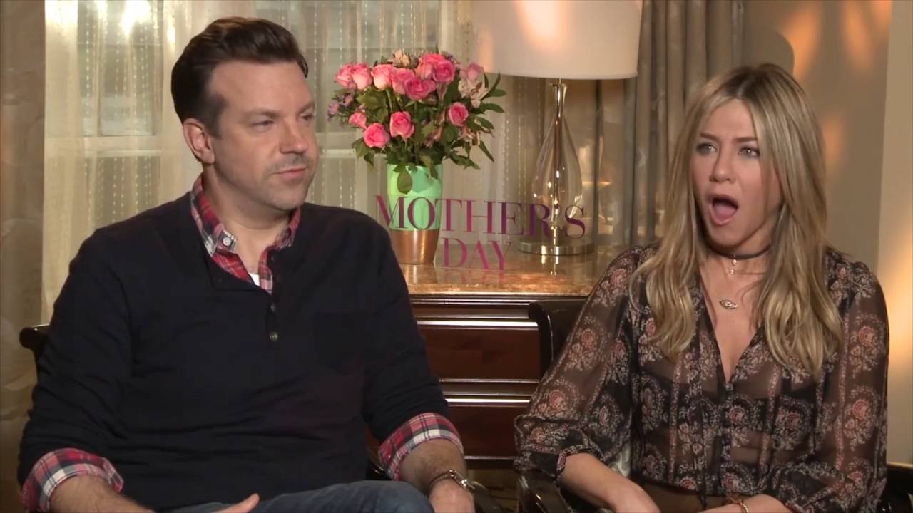 Exclusive: Justin Theroux Throws Jennifer Aniston Under The Bus
