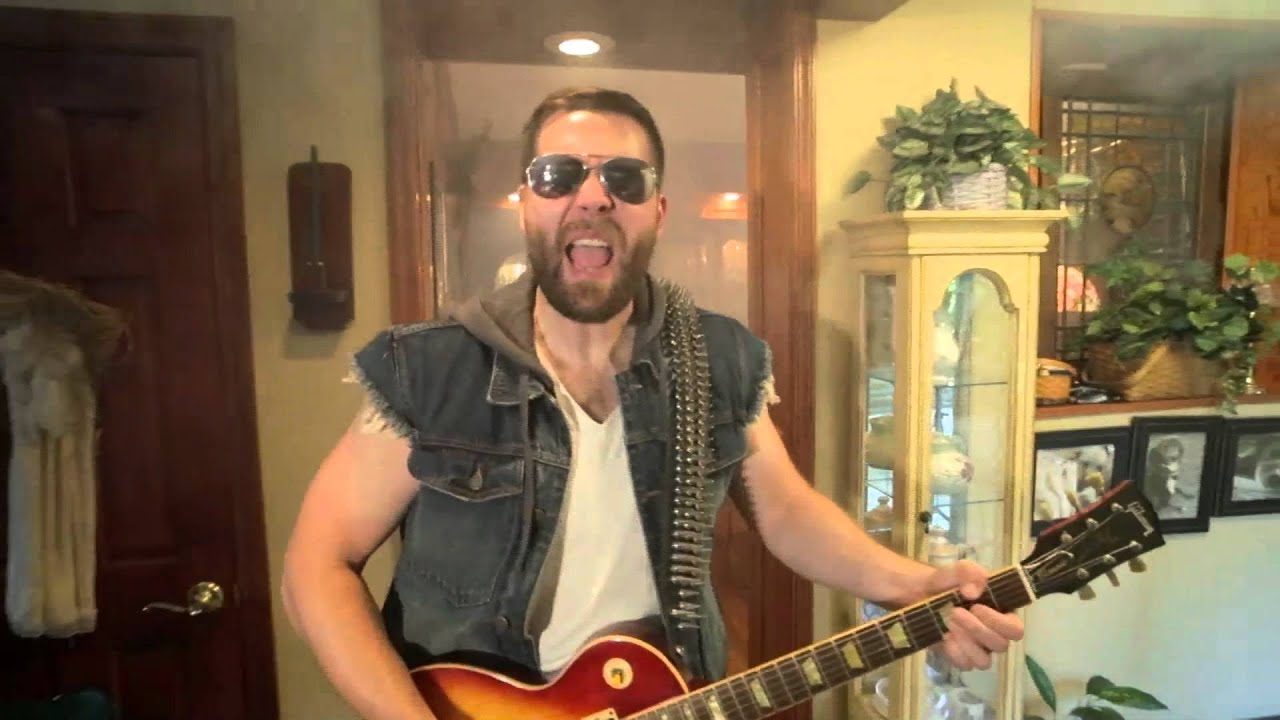 Gene the Werewolf - I Only Wanna Rock N Roll (Official Video)