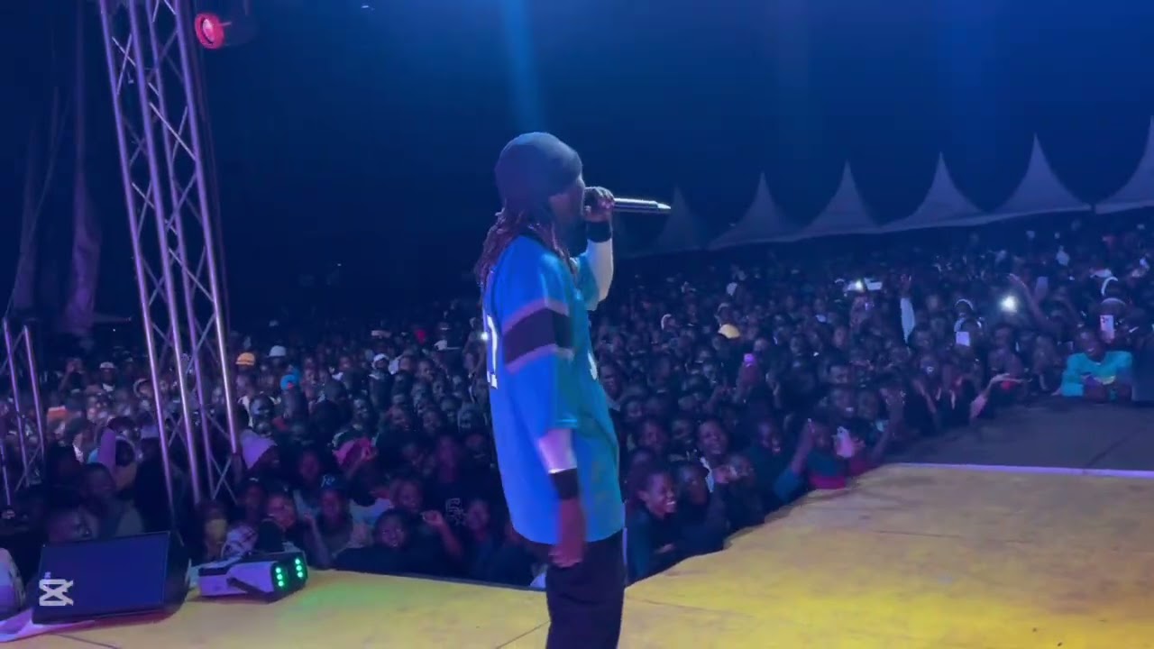 Judas Rapknowledge burned 🔥🔥 Gulu University @ Freshers Ball