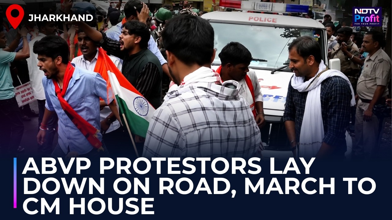 ABVP Protestors March To Jharkhand CM Hemant Soren's Residence Over Jharkhand Exam Row