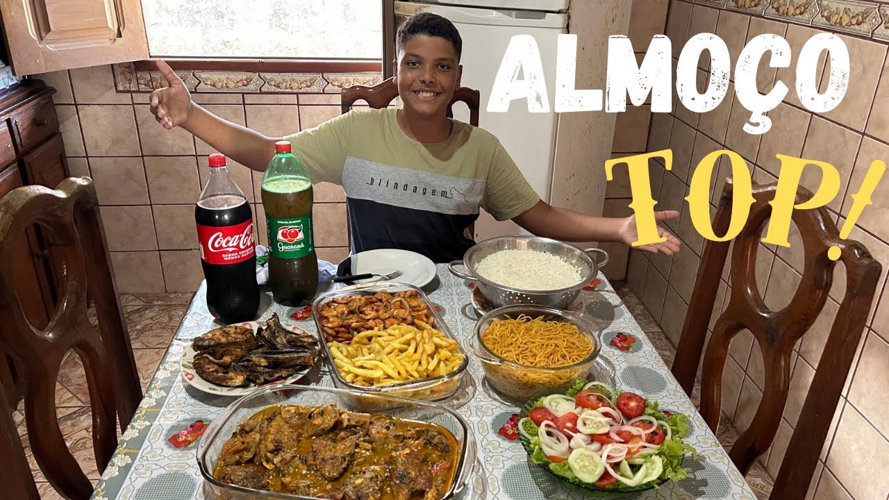 Fui almoçar na casa da minha tia e teve peixe de coco !😋
