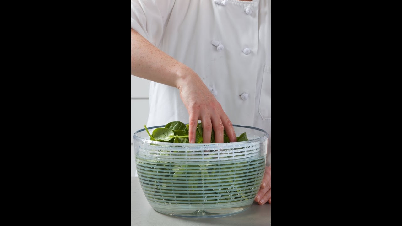 Have You Been Using Your Salad Spinner Wrong? #Shorts