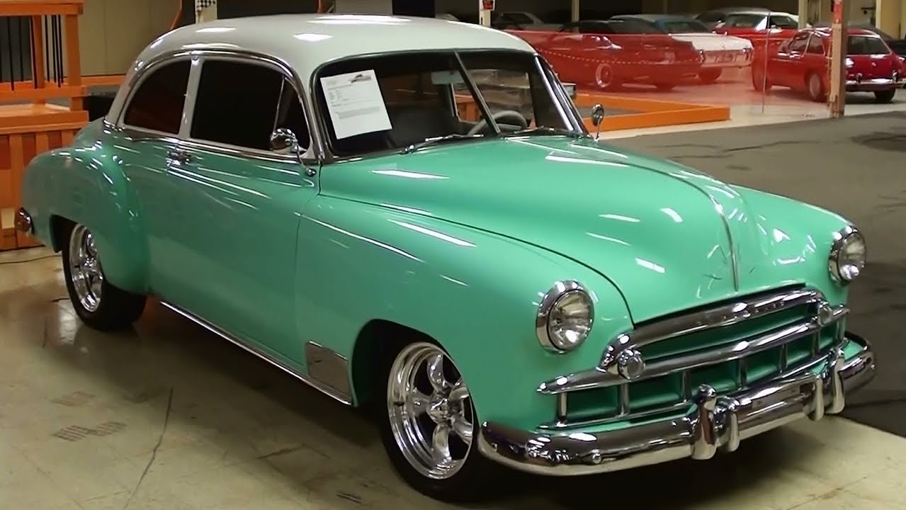1949 Chevrolet Deluxe Hot Rod