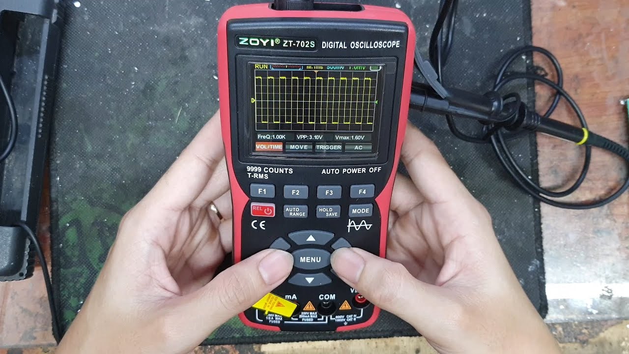 Máy hiện sóng ZOYI ZT-702S. Mình mua để phục vụ sửa chữa các bạn ạ.