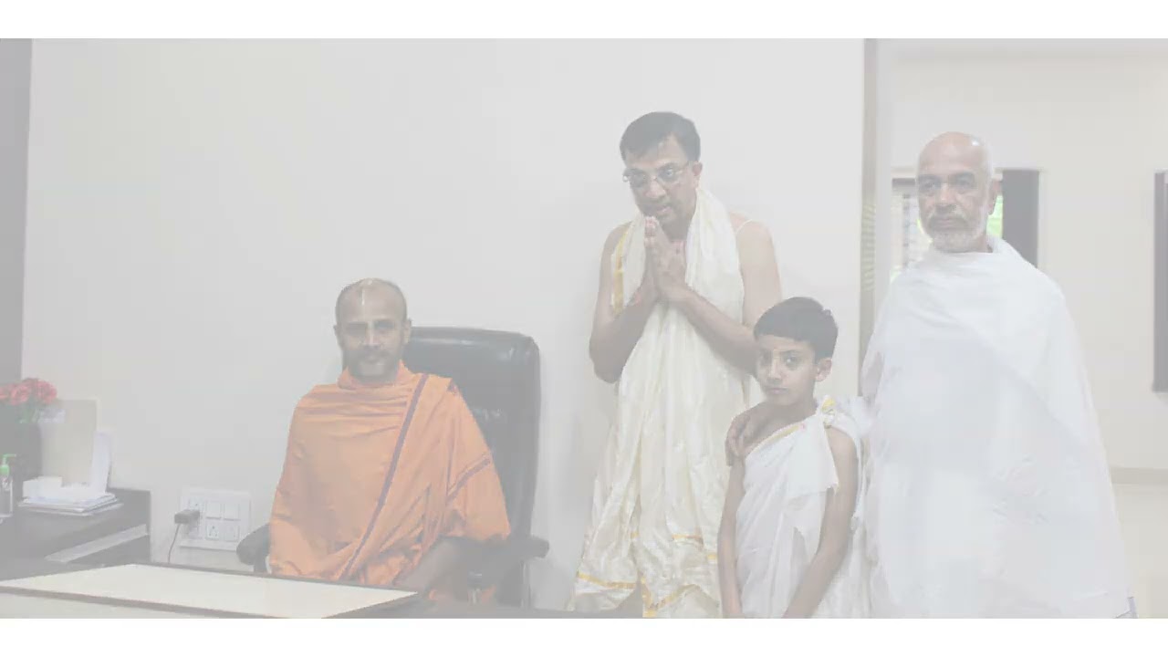 Sri Sri 1008 Sri Satyatma Teertha Sri Padangalavaru | Vijaya Education Institute Trust