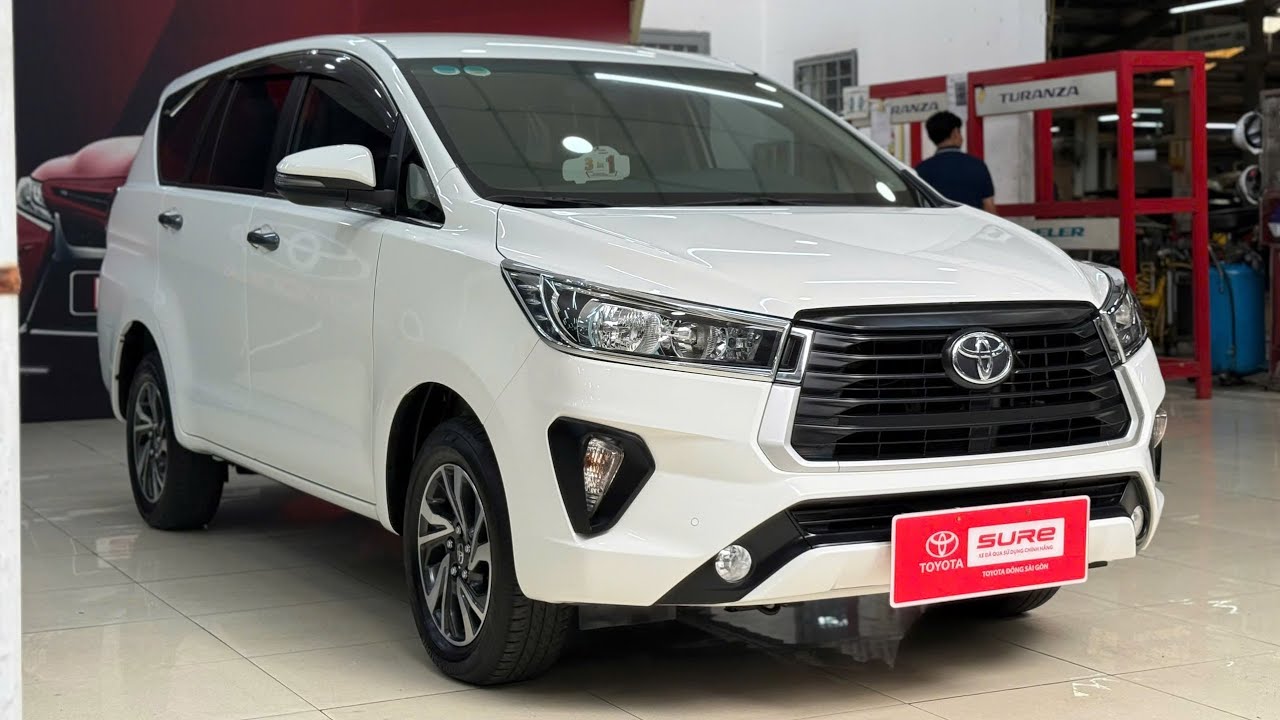 Innova 2.0E MT ( Số Sàn ) 2023, ODO 73.100Km, xe 1 chủ, có xuất hoá đơn