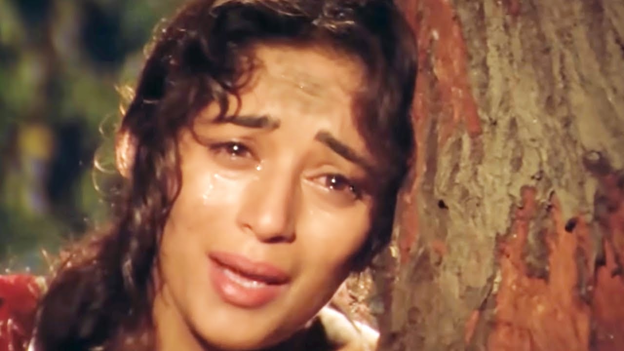Lata Mangeshkar: Main Kamjor Aurat Ye Meri Kahani (मैं कमज़ोर औरत) | Prem Granth | Madhuri Dixit 90s