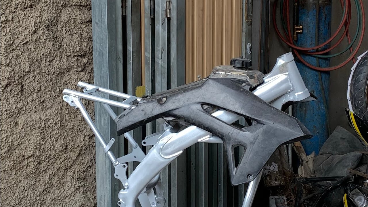 Rangka CRF 450 Deltabox untuk mesin