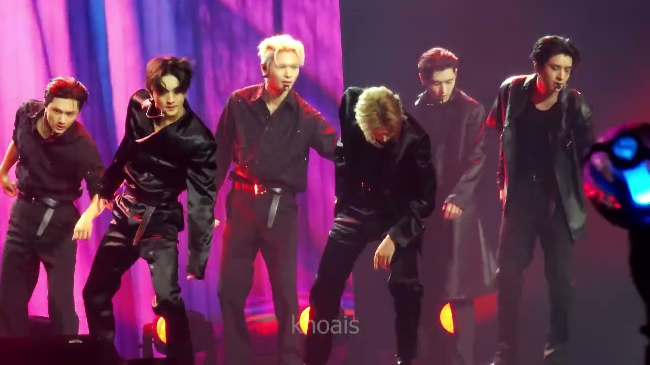 250813 ENHYPEN [Walk the Line in Houston] - Brought the Heat Back + Fever 4K FANCAM