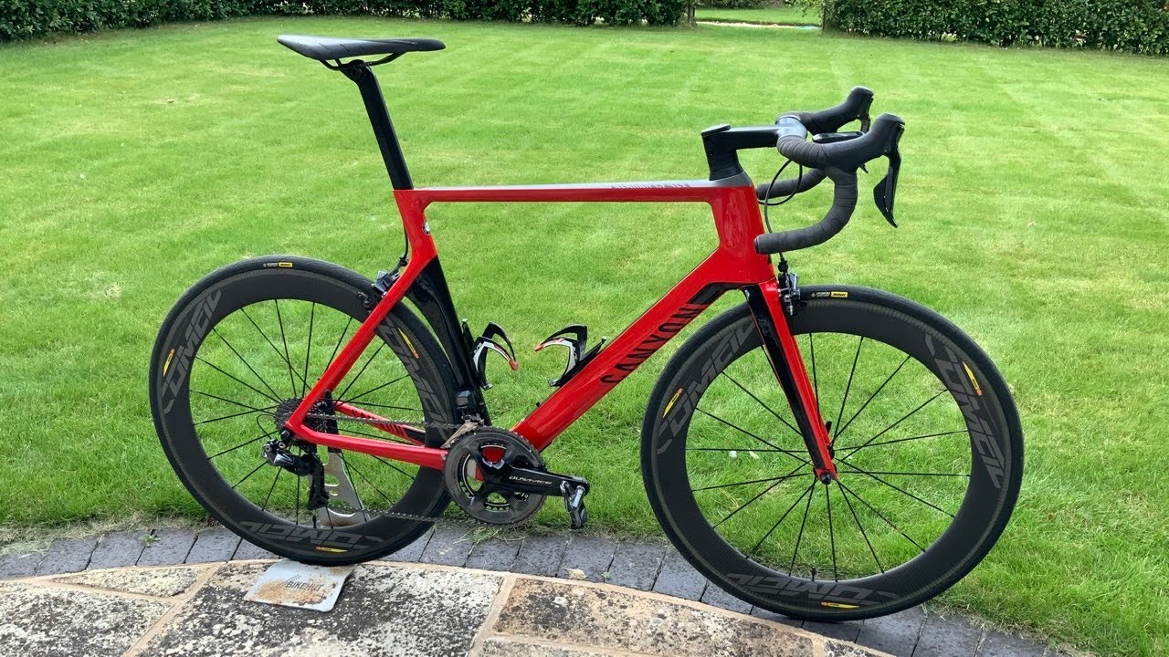 Canyon Aeroad CF SLX 9.0 di2 Unboxing & First Look