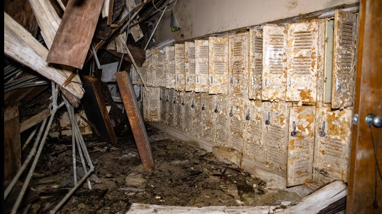 MOST DANGEROUS ABANDONED SCHOOL EVER! ENDED IN DISASTER Abandoned Holy Cross New Orleans, Louisiana