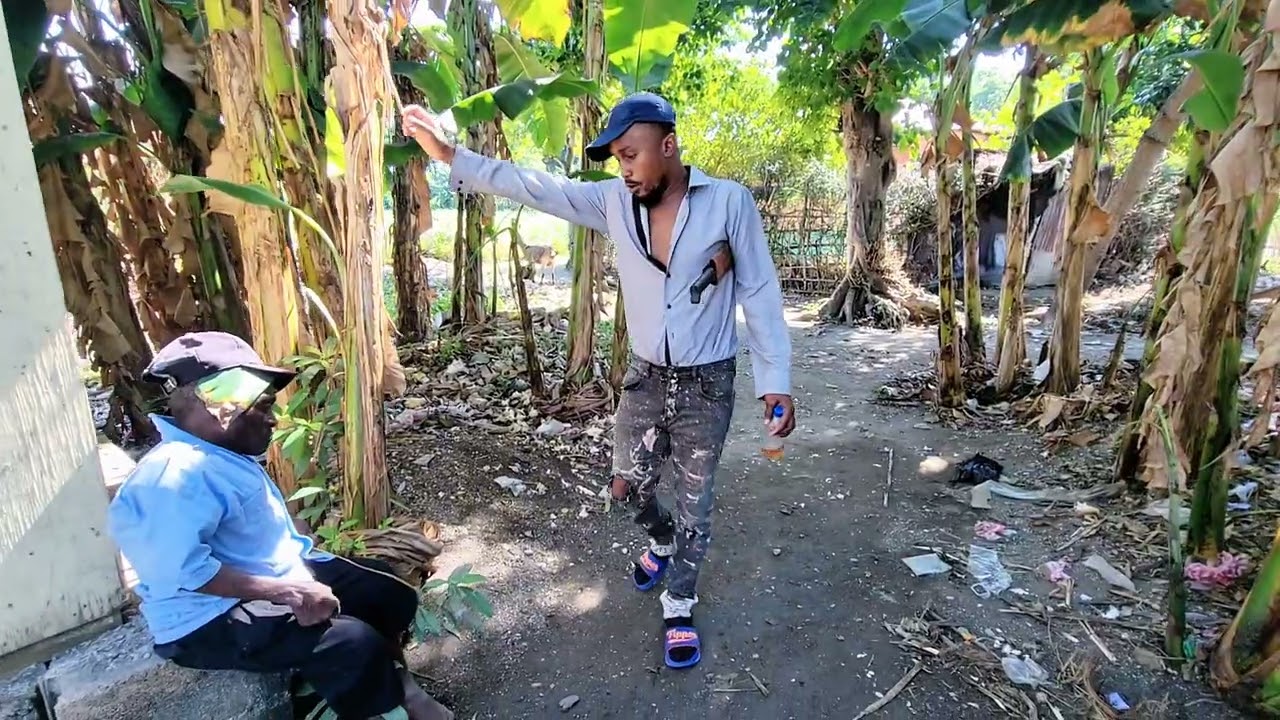 Yap Manje Adan pou ti tè a li vann nan