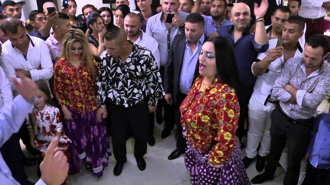 Joc tiganesc original - nou - cea mai mica dansatoare din Romania .ce nai mai vazut