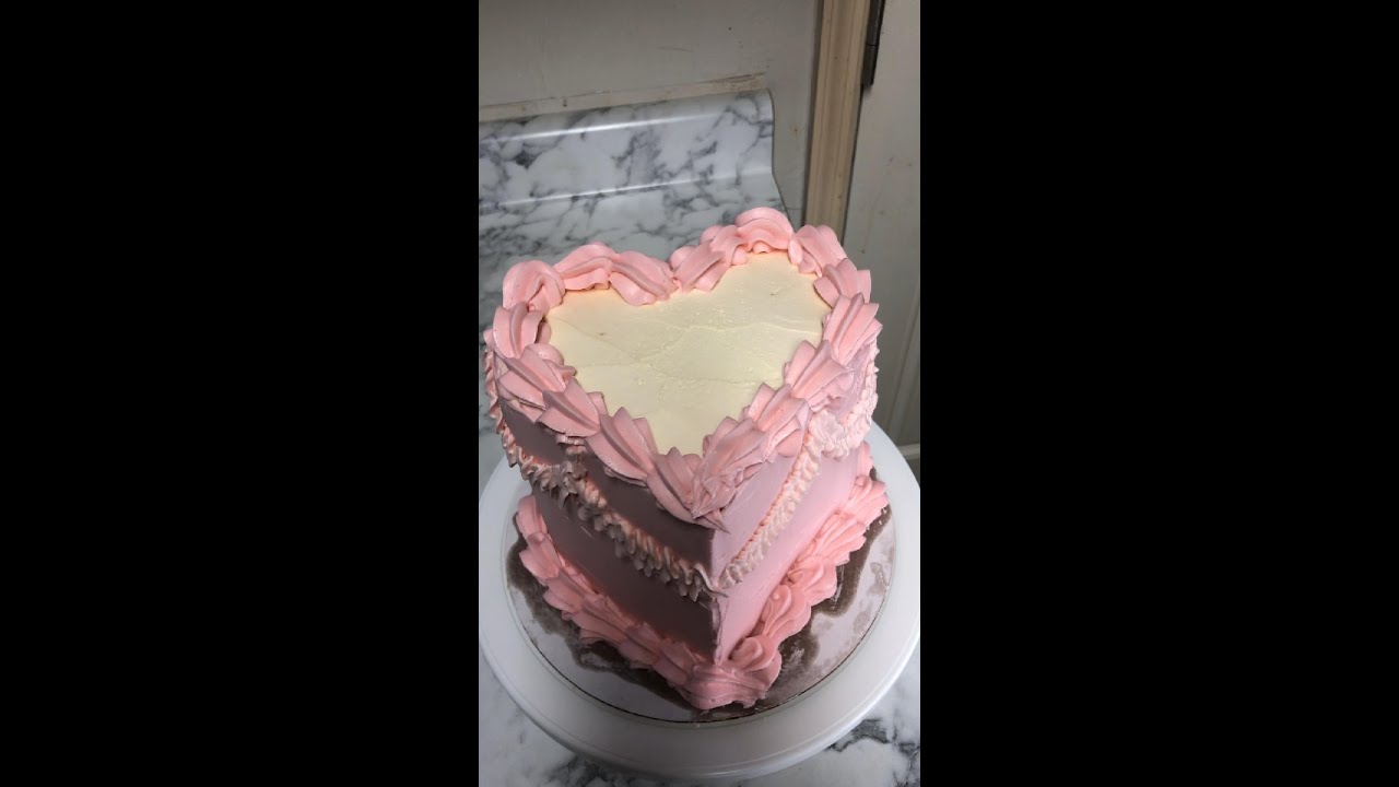 First Time Transforming a Round Cake into a Vintage Heart Cake | Valentines Day | ASMR