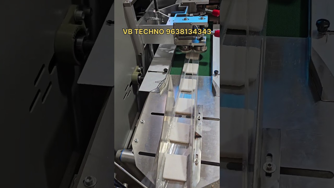 3Servo Horizontal Flow Wrap Machine