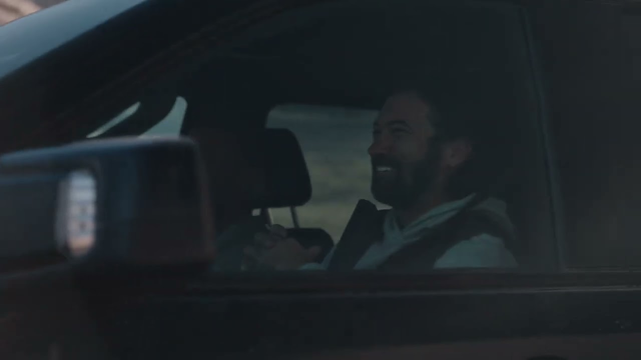 Hands-Free Driving with Towing | Chevrolet Canada