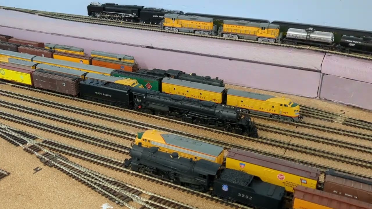 Overview of operations on the N Scale Hill Valley subdivision
