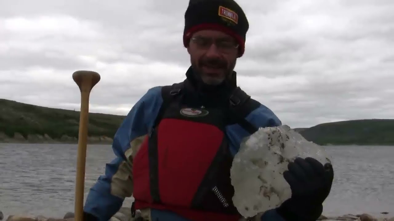 Canot - rivière aux Feuilles - Nunavik (Québec)
