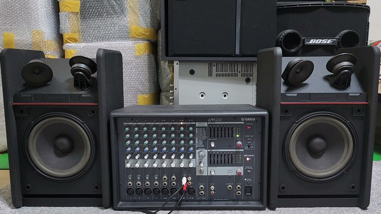 YAMAHA EMX 212S POWER MIXER + BOSE 301 CONTINENTAL