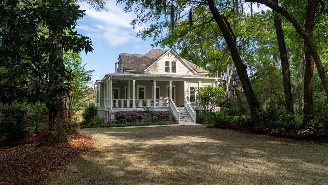 8374 Chisolm Plantation Rd, Edisto Island, SC
