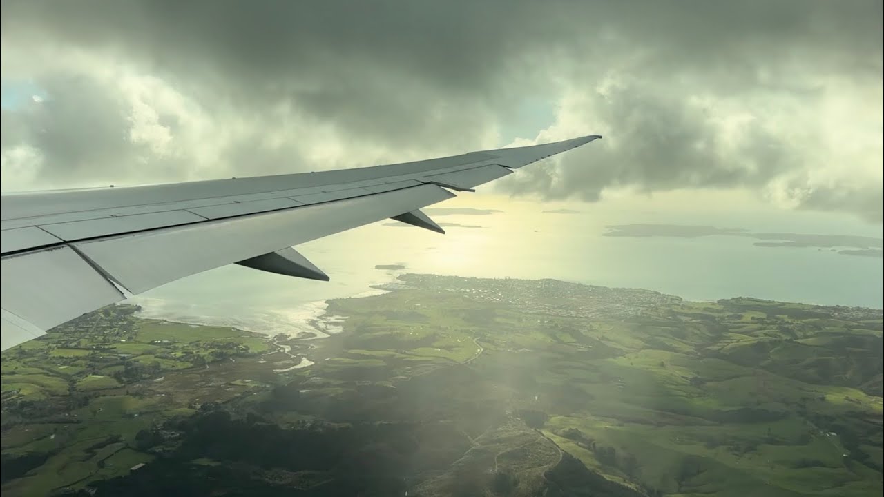 [4K] Qantas 787 Landing into Auckland 