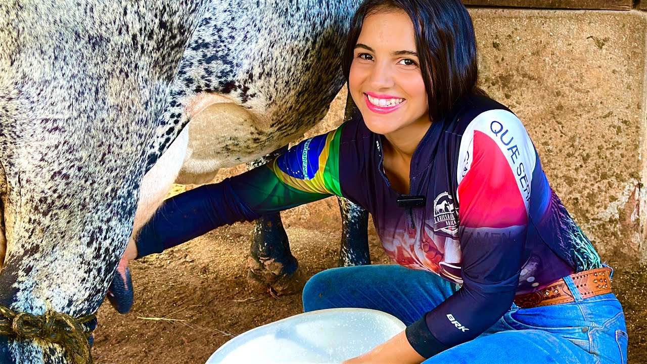 AOS 17 ANOS ELA TIRA LEITE A MODA ANTIGA