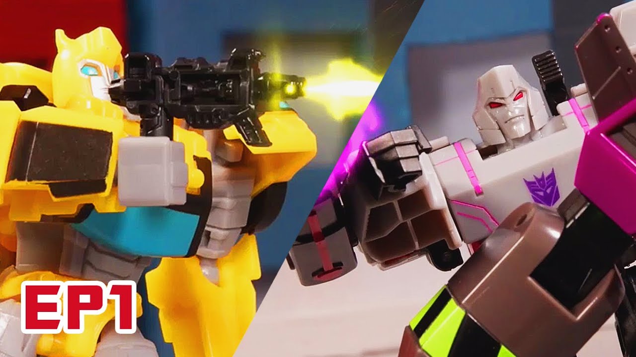 Autobots VS Decepticons! | Episode 1 | NEW Stop Motion | FULL Episode | Transformers Official