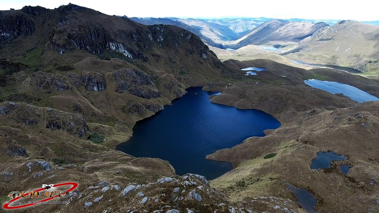 BETWEEN SUNINCOCHA AND VENTANAS, IN THE CENTRAL-WESTERN CAJAS
