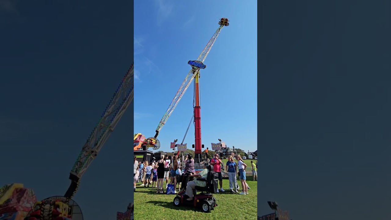 The International Ayrshow at the Low Green in Ayr 🎠🎡✈️