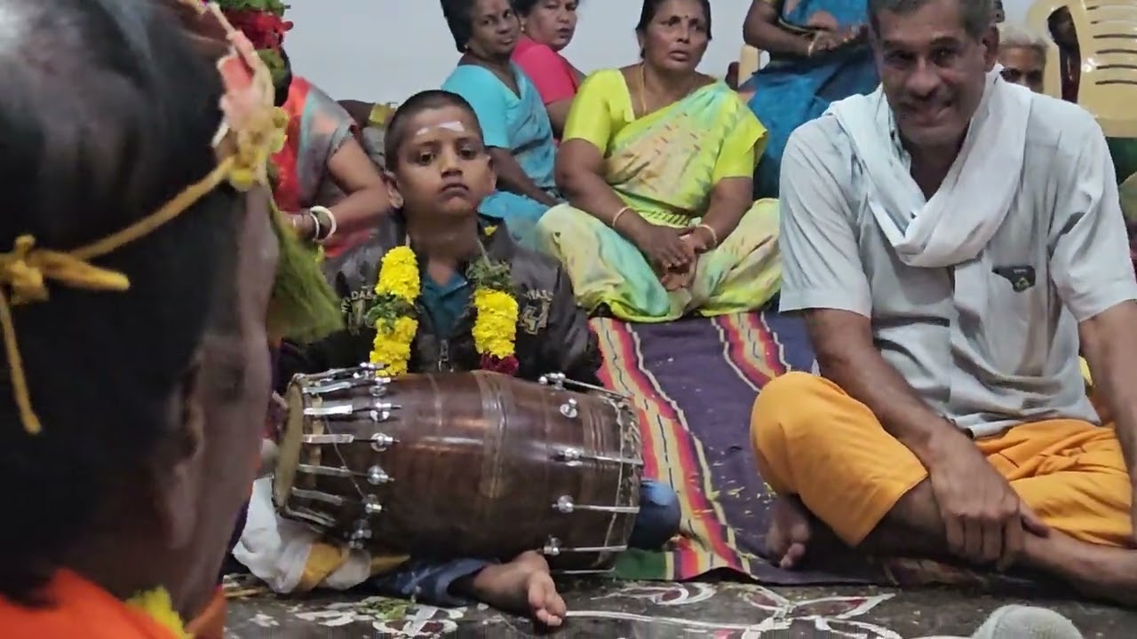 படியேறி நடந்து வந்தேன் பாடல் பாடியவர் அன்னூர் நஞ்சுண்டசாமி மிருதங்கம் மூக்கனூர் மல்லிகார்ஜுனன்