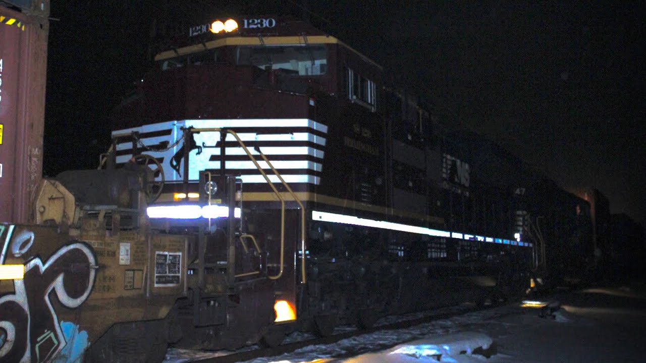 NS 279 meets 897 at Alton Darby at MP 147 with awesome K5LA and NS 1230 (OCS BIR) mid DPU!!!