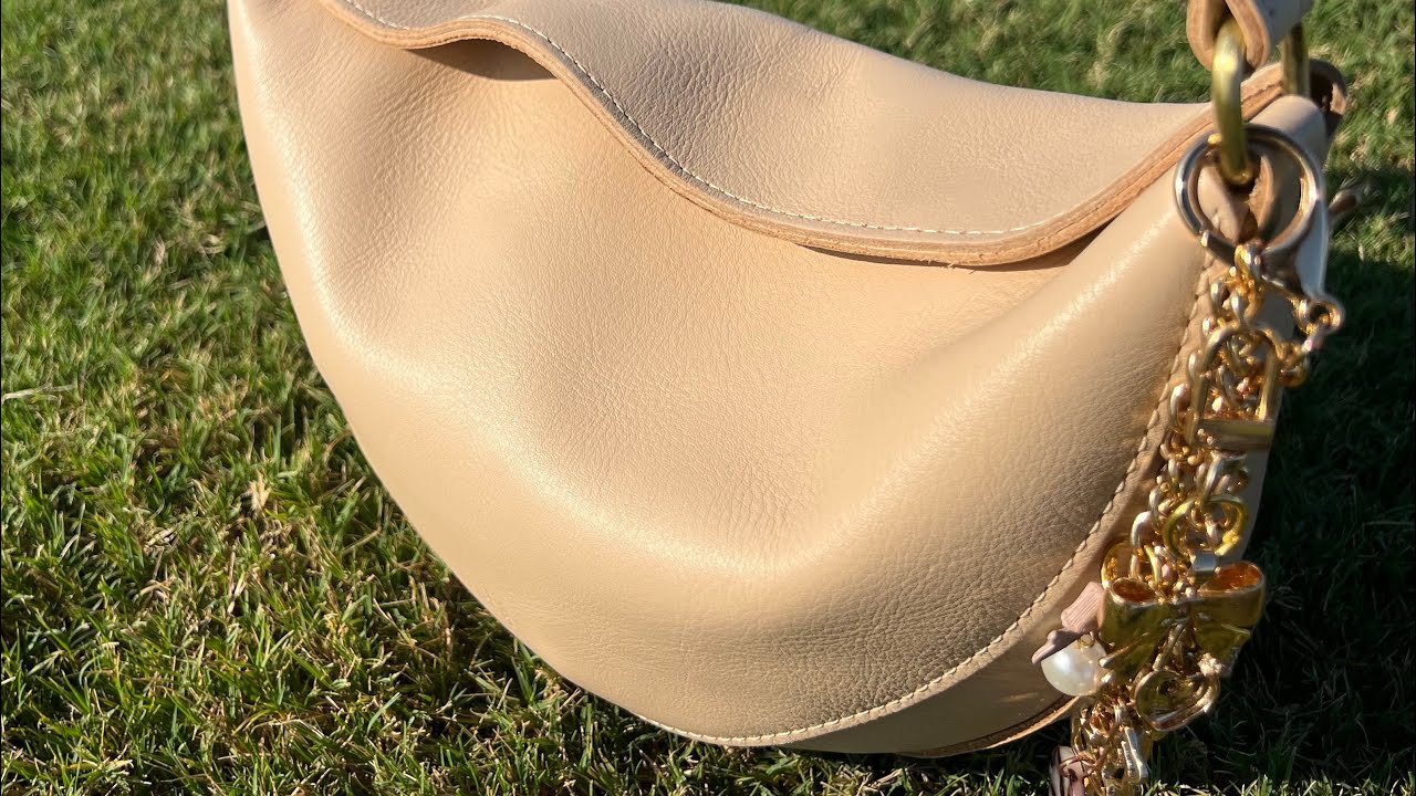 Portland Leather Good Koala Large Moonflower!